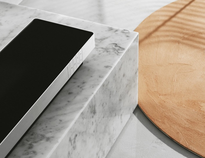 Beosound_Stage_Table.jpg
