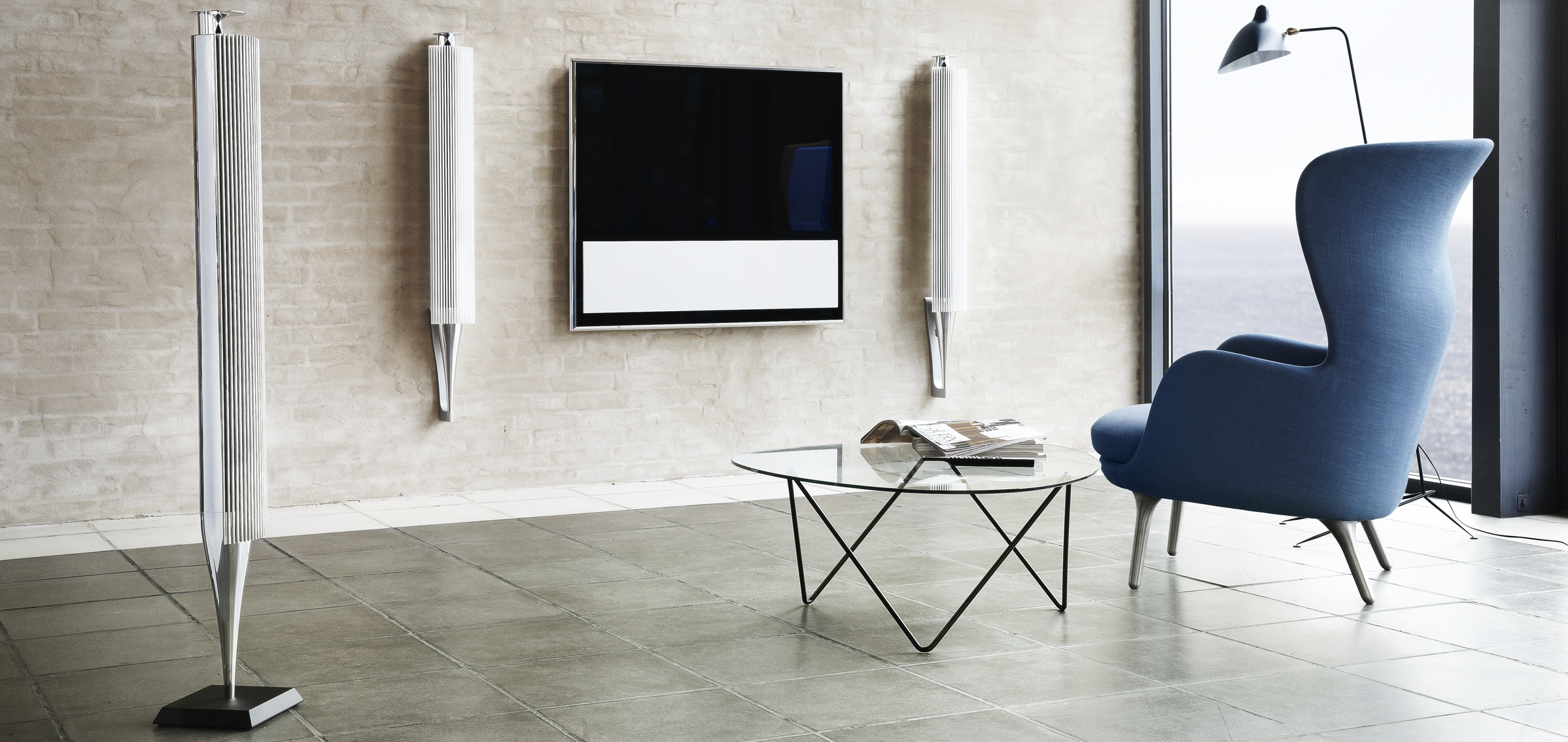 Beovision 11 with Beo4 – Bang & Olufsen Support